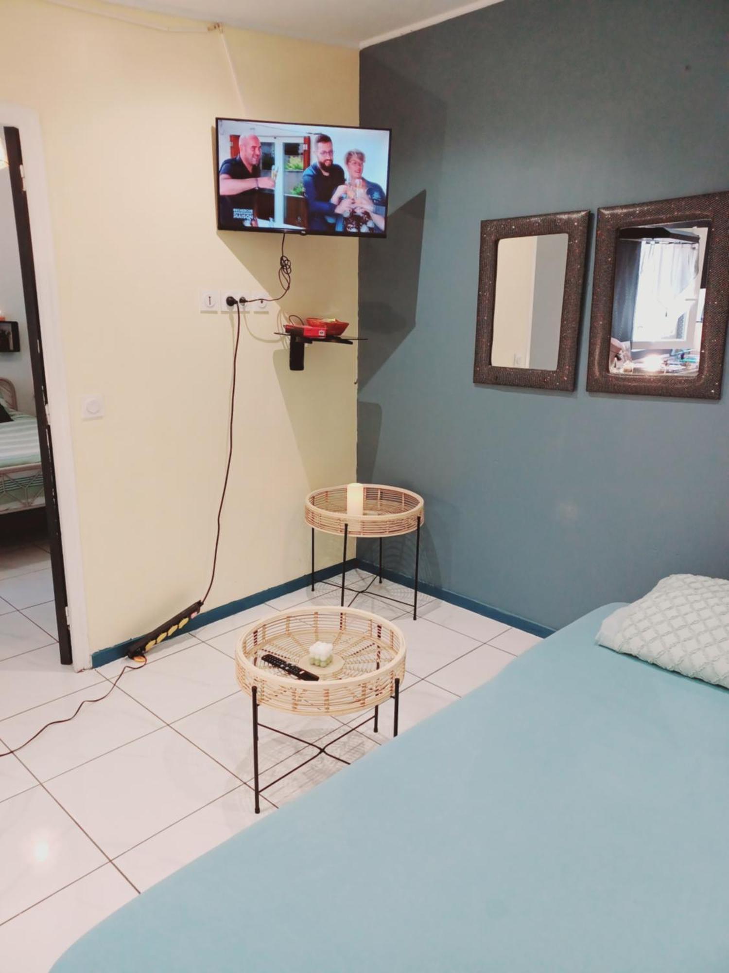 Cozy Apartment, Airport Cdg Exhibition Parc 14 Min Tremblay-en-France Ngoại thất bức ảnh